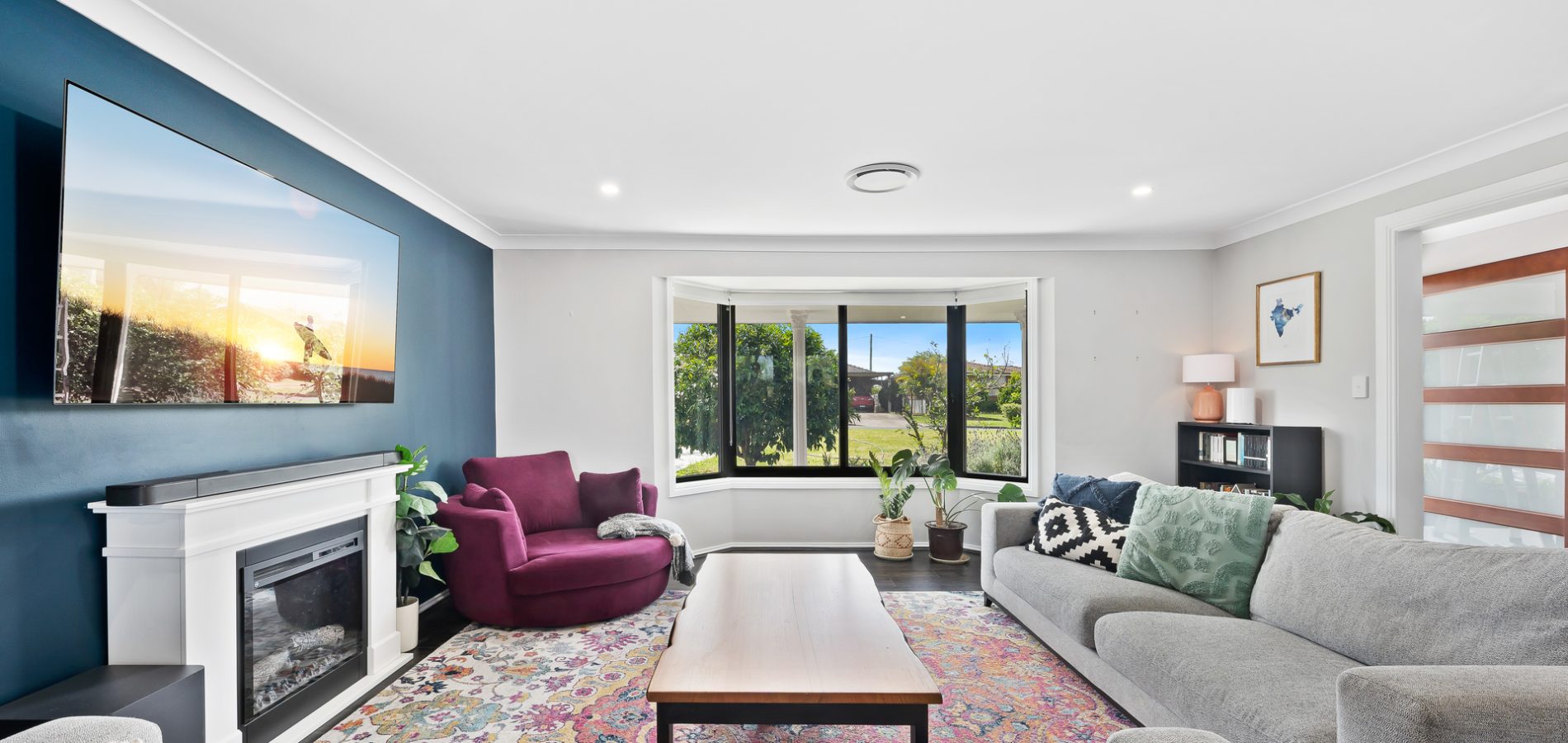 35 Topaz Crescent, Seven Hills NSW 2147 - photo 2