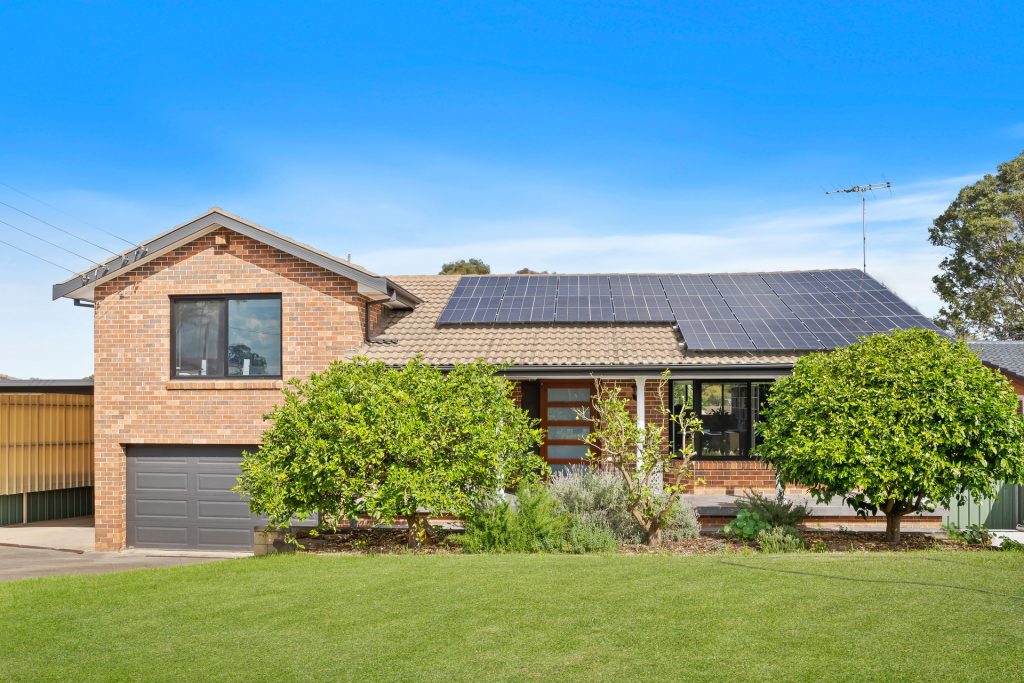 35 Topaz Crescent, Seven Hills NSW 2147 - McGrath West Group