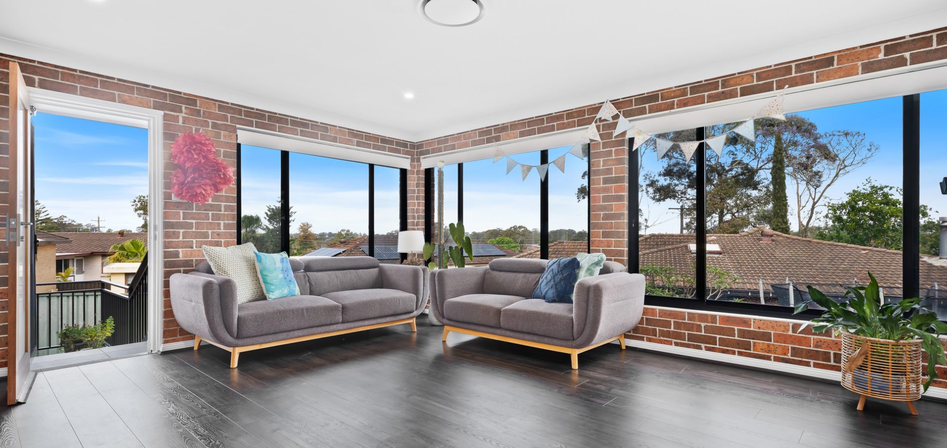 35 Topaz Crescent, Seven Hills NSW 2147 - photo 4