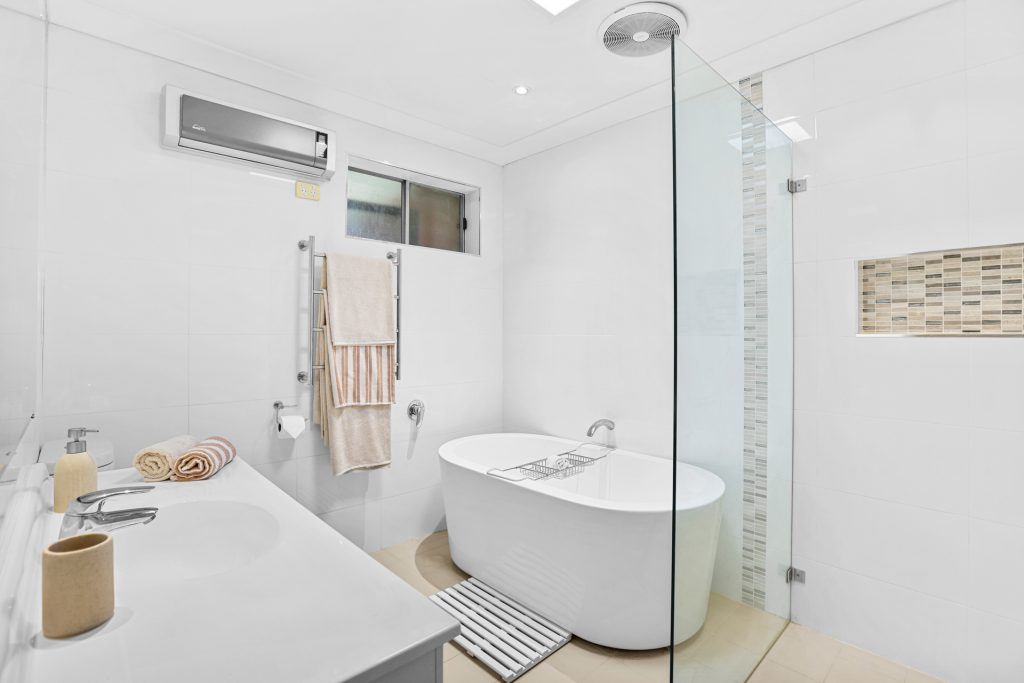 44 Junction Road, Winston Hills NSW 2153 - photo 11