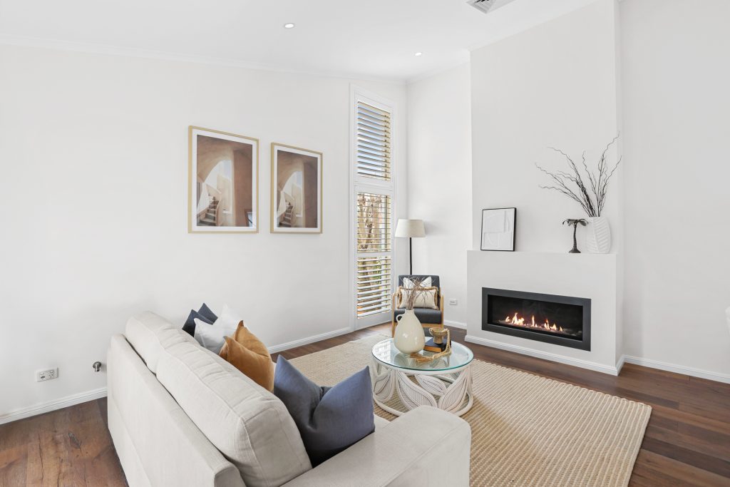 Sold - 25 Stock Farm Avenue - New Property in Bella Vista - Real Estate by Maree McCrorie