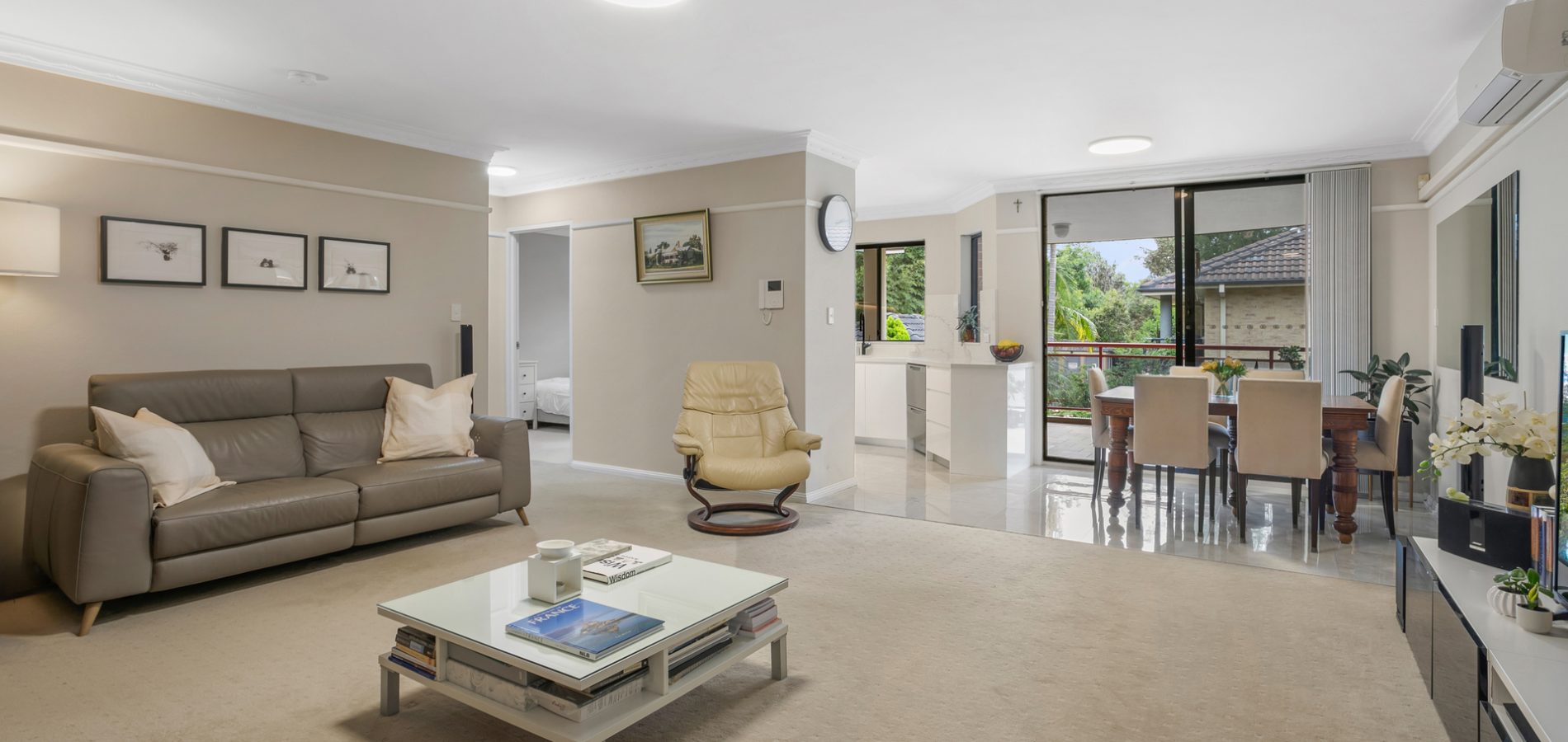 6/3 Cheriton Avenue, Castle Hill NSW 2154 - photo 3