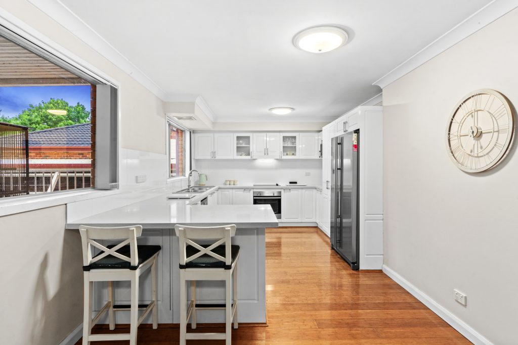 20 Roberts Place, McGraths Hill NSW 2756 - photo 5