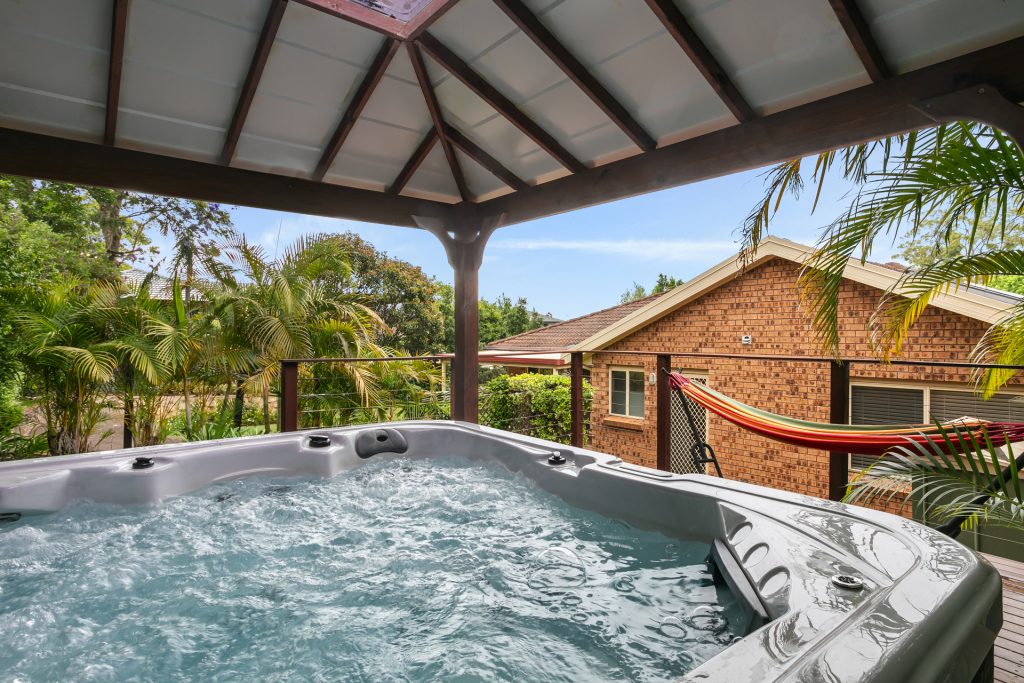 5 Castlewood Drive, Castle Hill NSW 2154 - photo 12