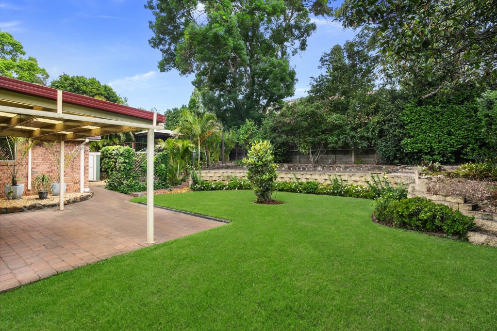 5 Castlewood Drive, Castle Hill NSW 2154 - photo 14