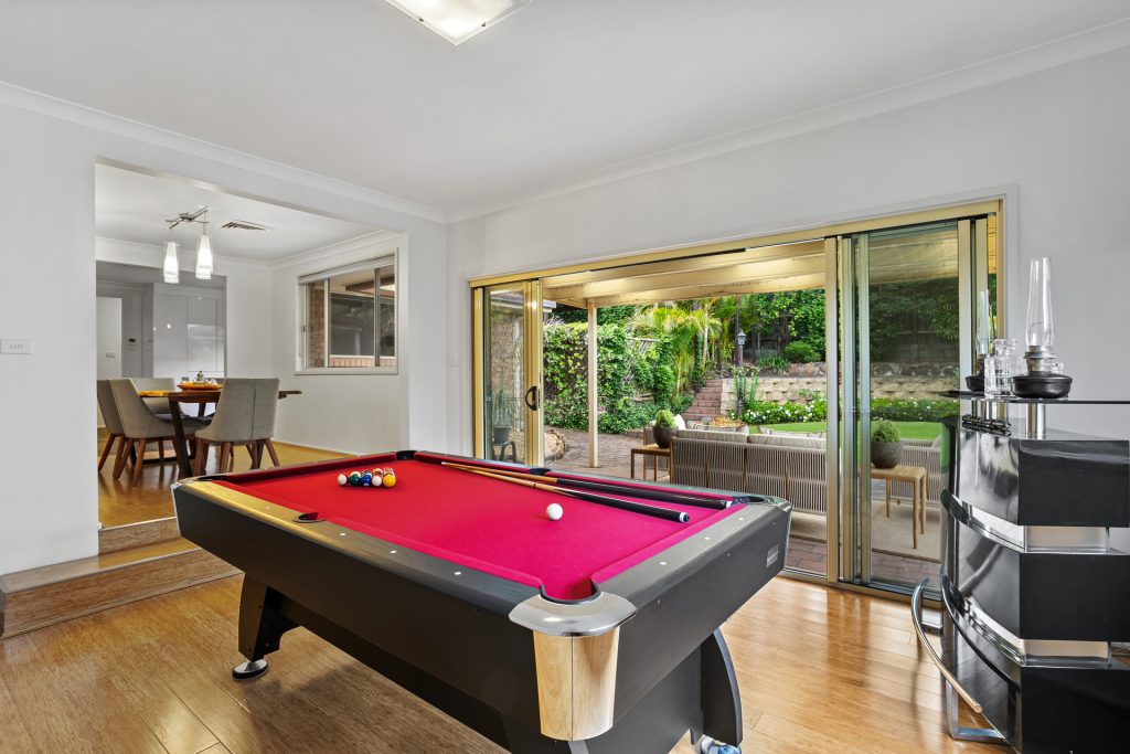 5 Castlewood Drive, Castle Hill NSW 2154 - photo 6