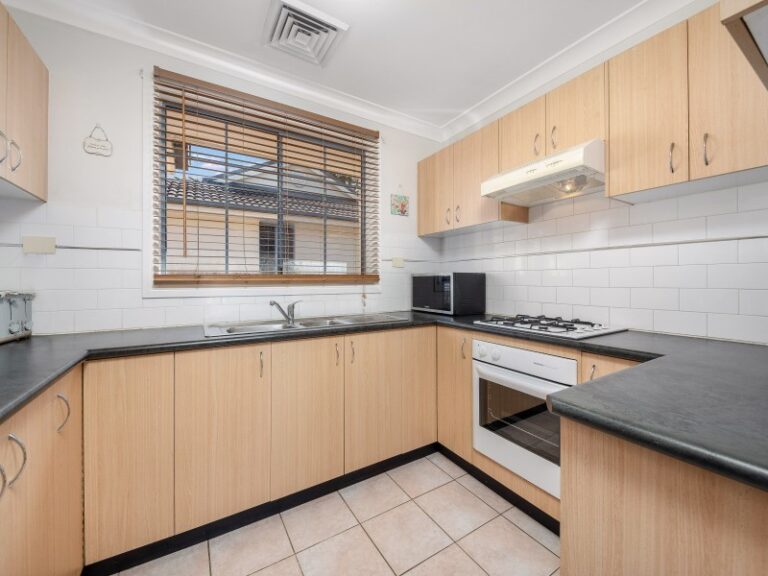 7/14 Lombard Street, Northmead NSW 2152 - photo 3