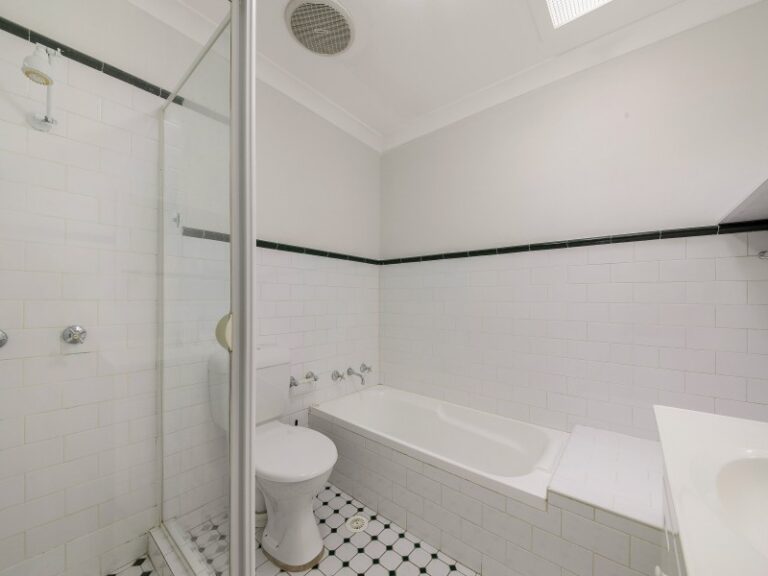 7/14 Lombard Street, Northmead NSW 2152 - photo 5