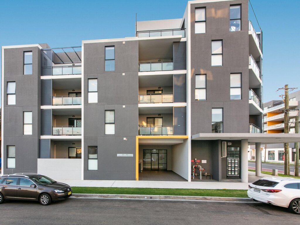 205/161 Great Western Highway, Mays Hill NSW 2145 - photo 2