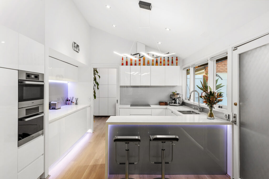 3 Eather Avenue, North Rocks NSW 2151 - photo 2