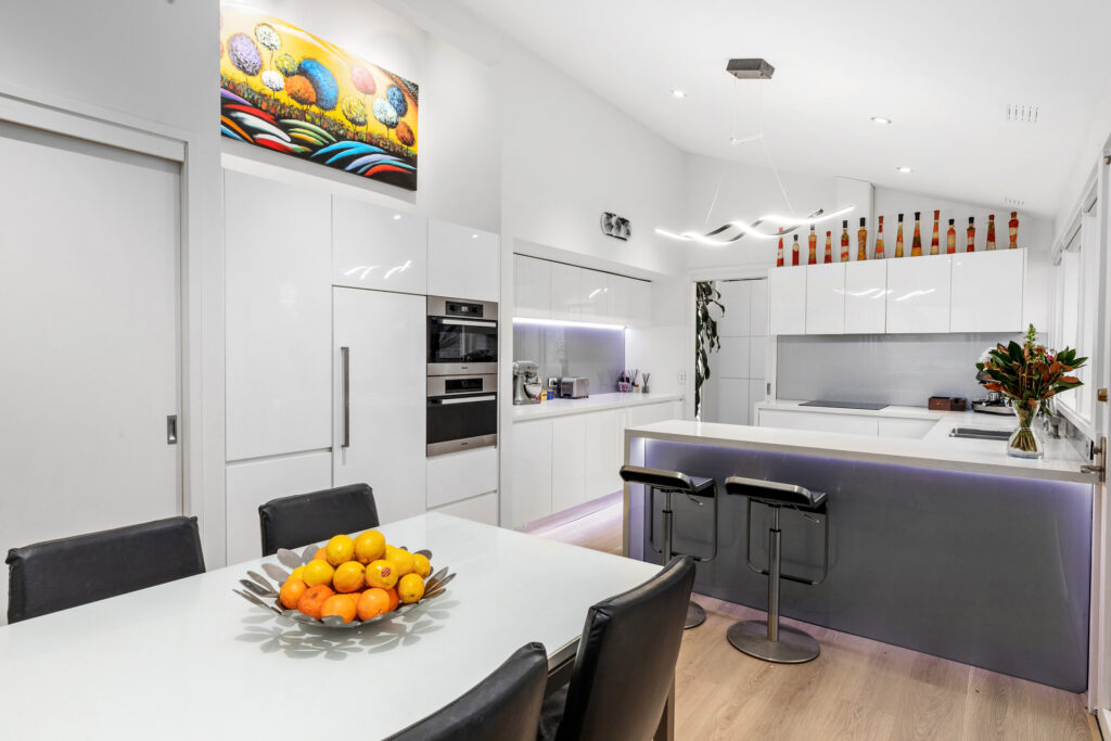 3 Eather Avenue, North Rocks NSW 2151 - photo 5