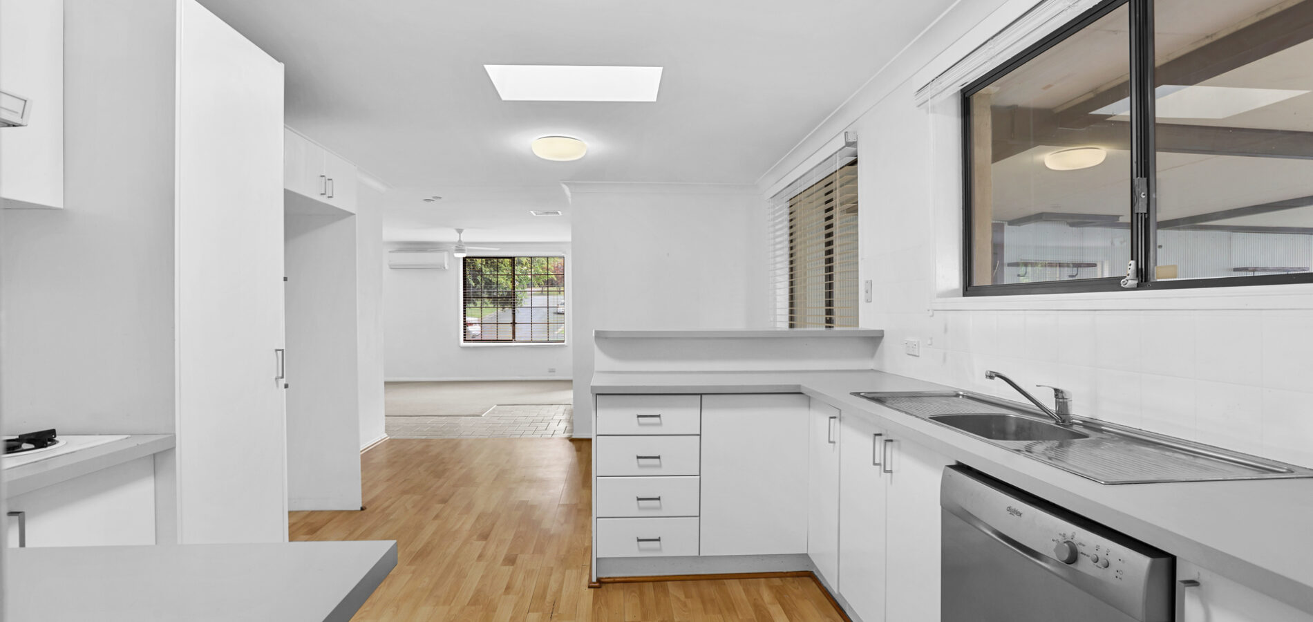 34 Macquarie Road, Wilberforce NSW 2756 - photo 6