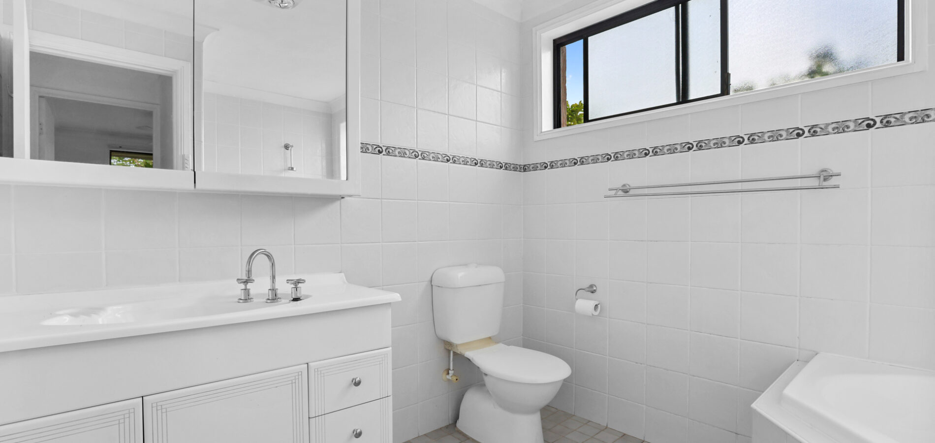 34 Macquarie Road, Wilberforce NSW 2756 - photo 10