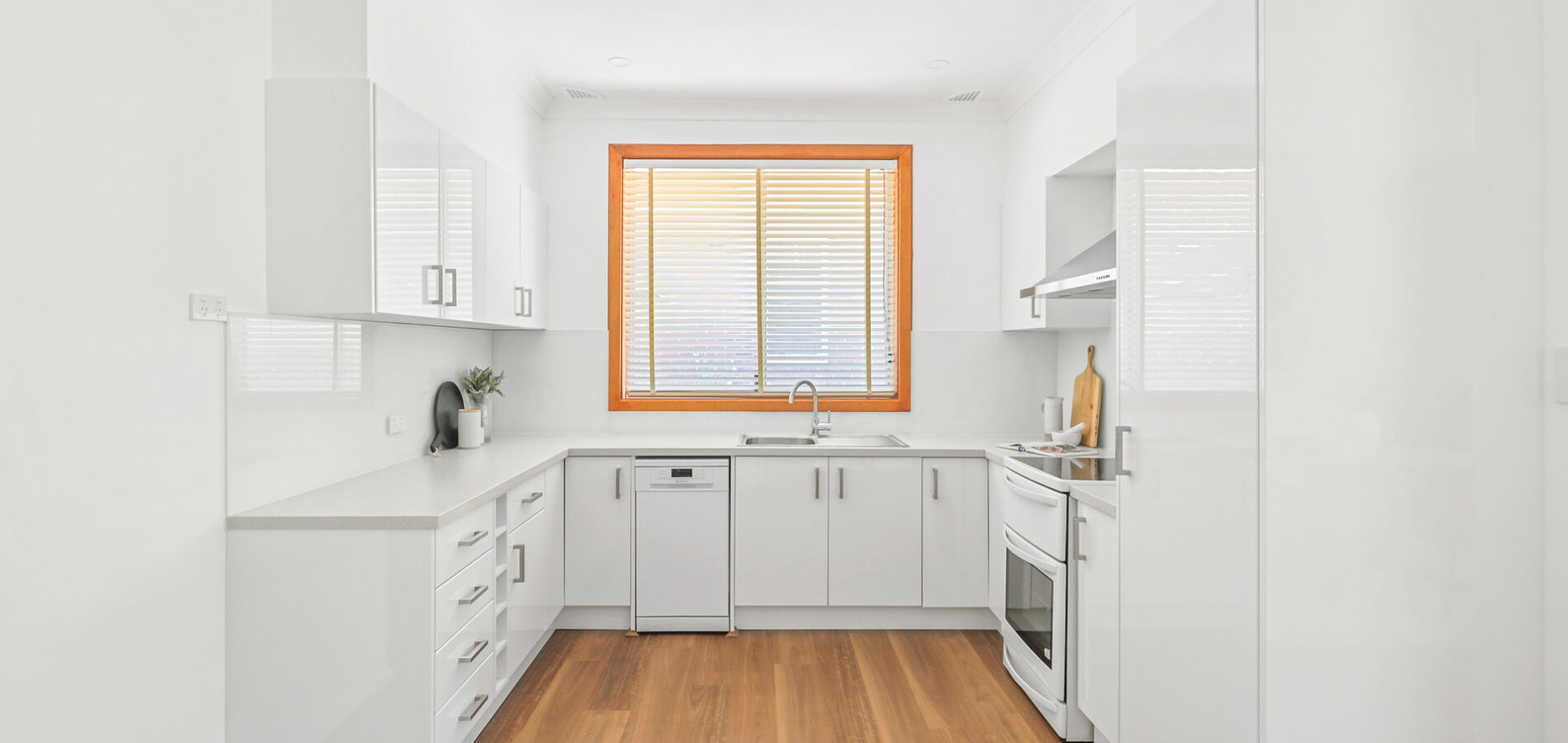 Sold - 14 Neptune Street - New Property in Dundas Valley - Real Estate by Brad Panayiotou