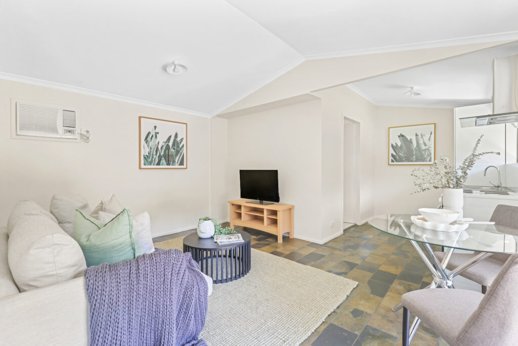 Sold - 14 Neptune Street - New Property in Dundas Valley - Real Estate by Brad Panayiotou