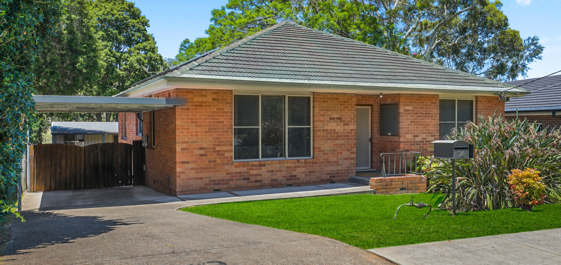 Sold - 14 Neptune Street - New Property in Dundas Valley - Real Estate by Brad Panayiotou