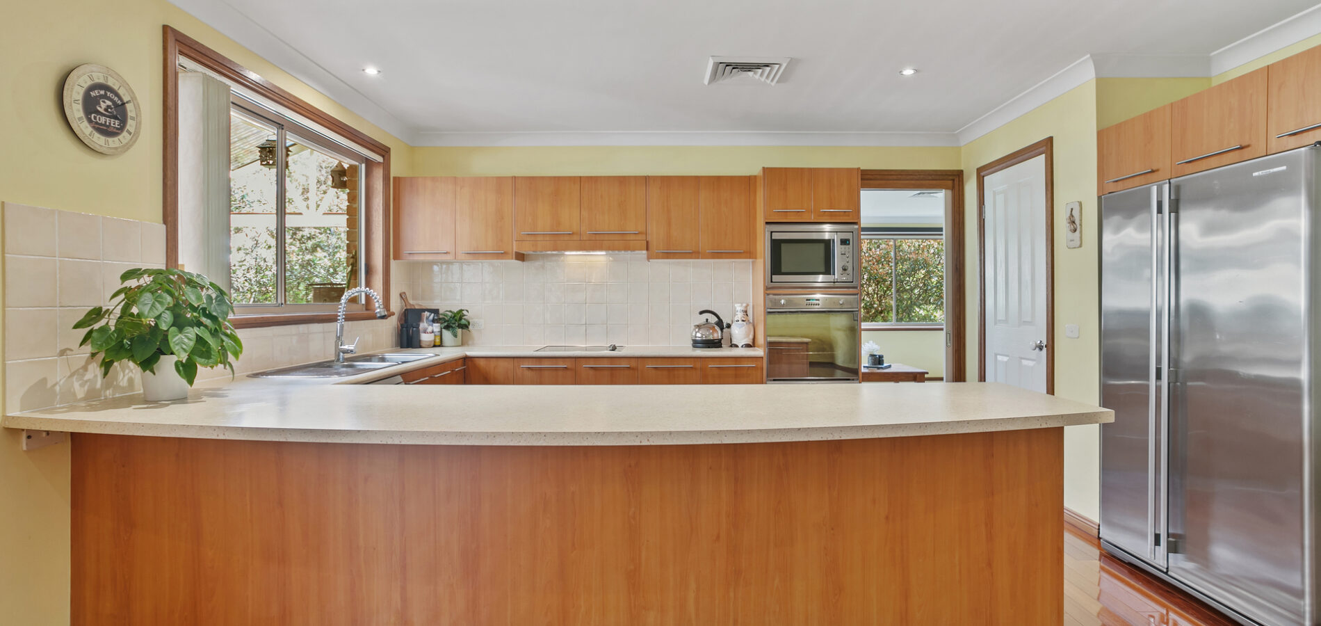 6 Capizzi Place, Castle Hill NSW 2154 - photo 5
