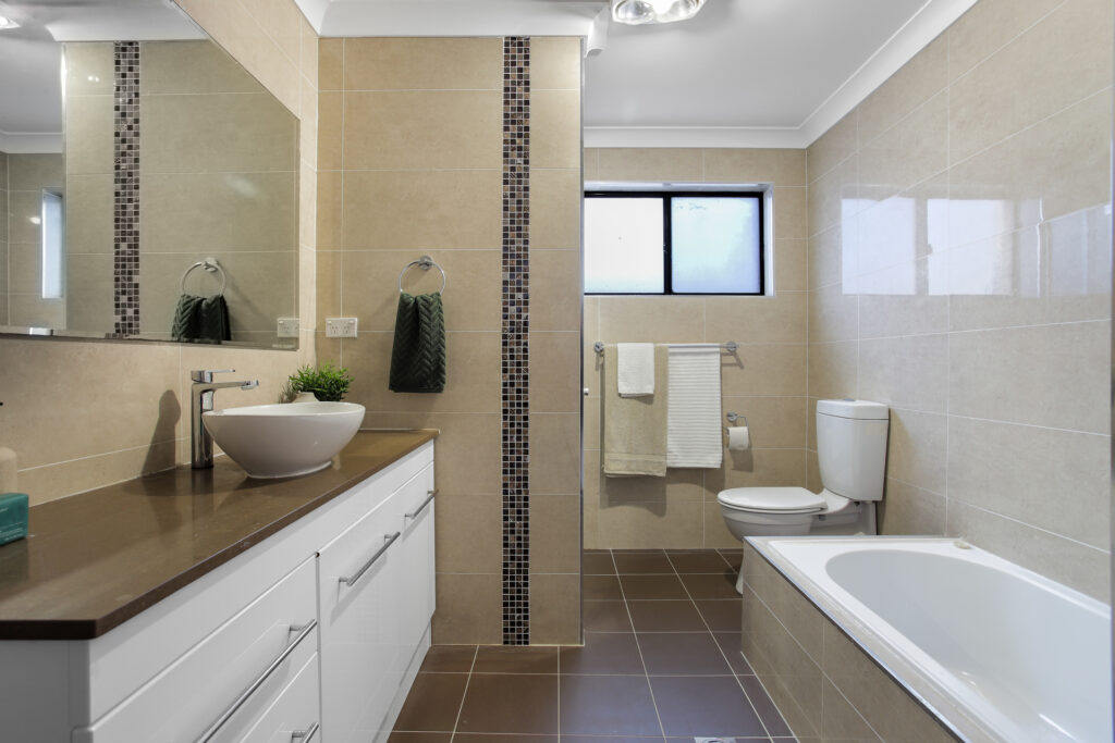 60 Molyneaux Avenue, Kings Langley NSW 2147 - photo 11