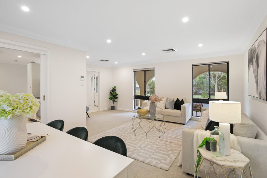 60 Molyneaux Avenue, Kings Langley NSW 2147 - photo 3