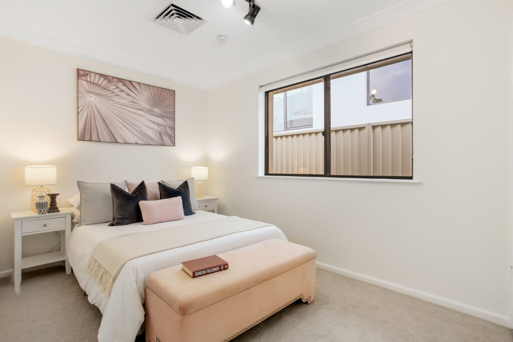 60 Molyneaux Avenue, Kings Langley NSW 2147 - photo 8