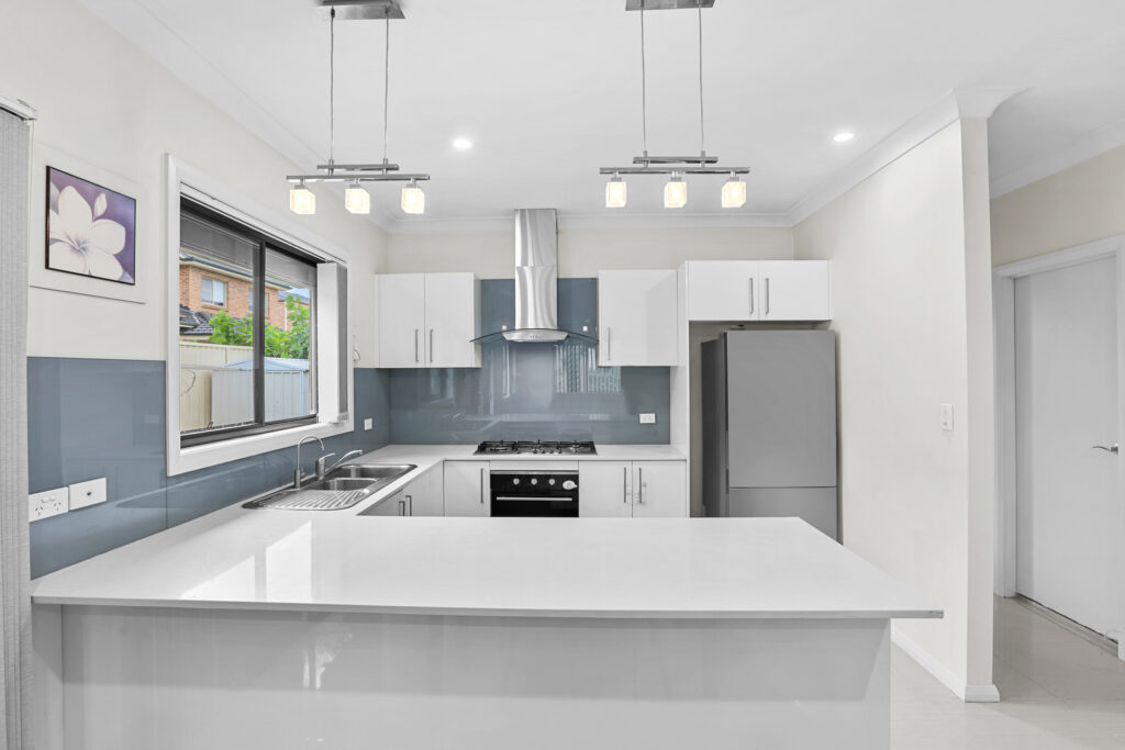 5b Carinya Road, Girraween NSW 2145 - photo 7
