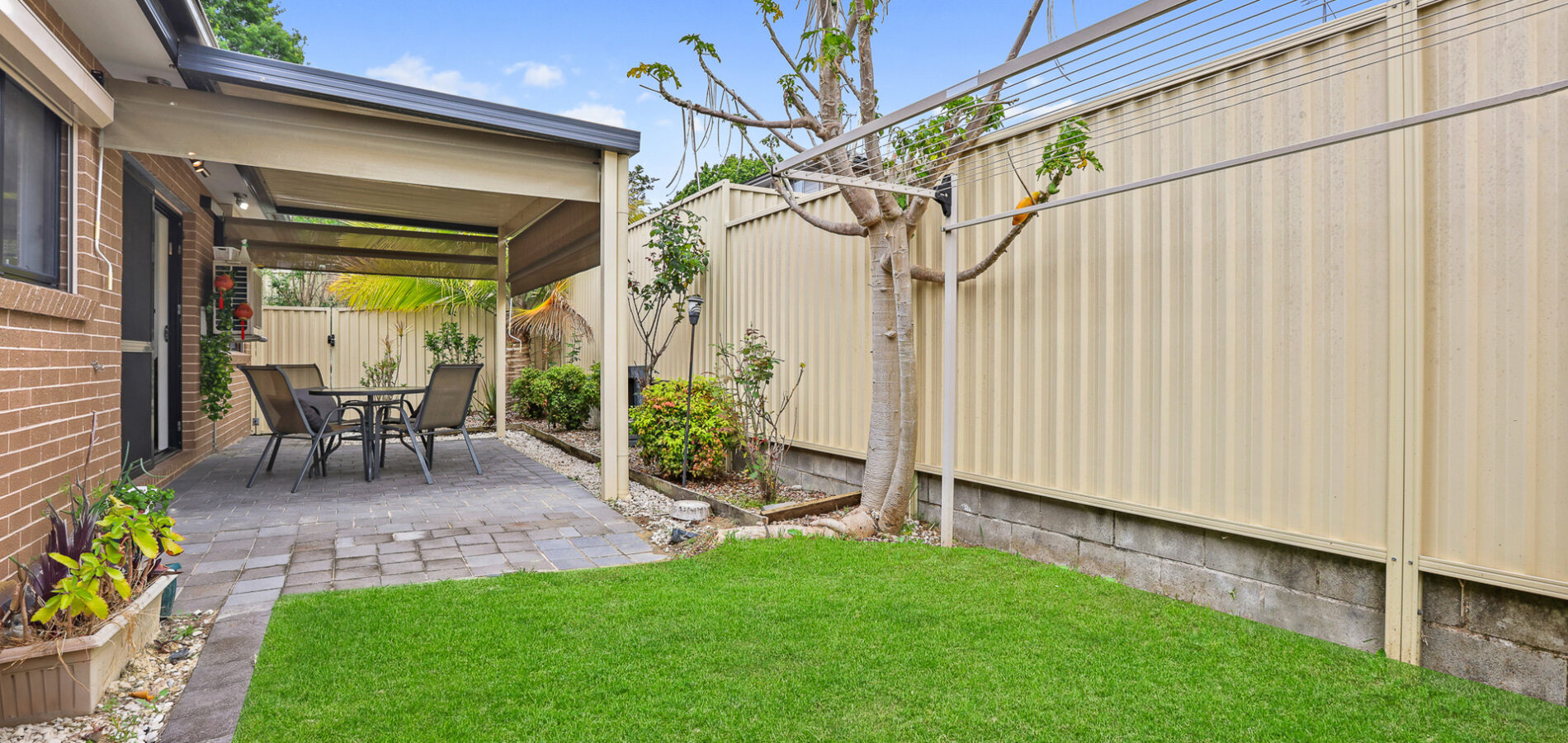 5b Carinya Road, Girraween NSW 2145 - photo 10