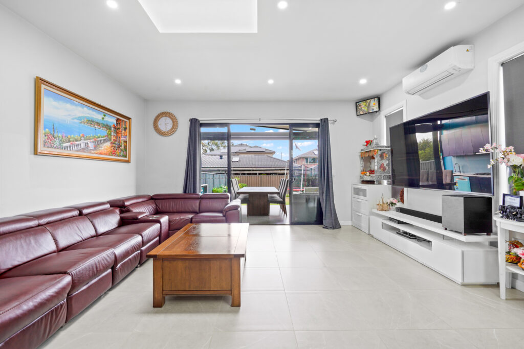 12B Smith Street, Wentworthville NSW 2145 - photo 2