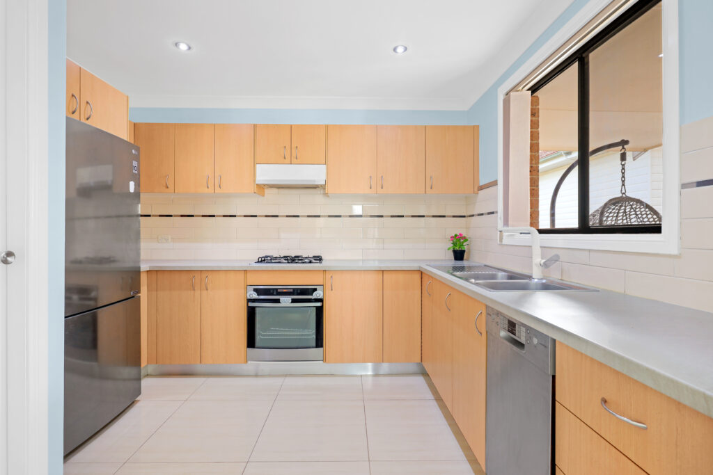1/12 Caloola Road, Constitution Hill NSW 2145 - photo 4