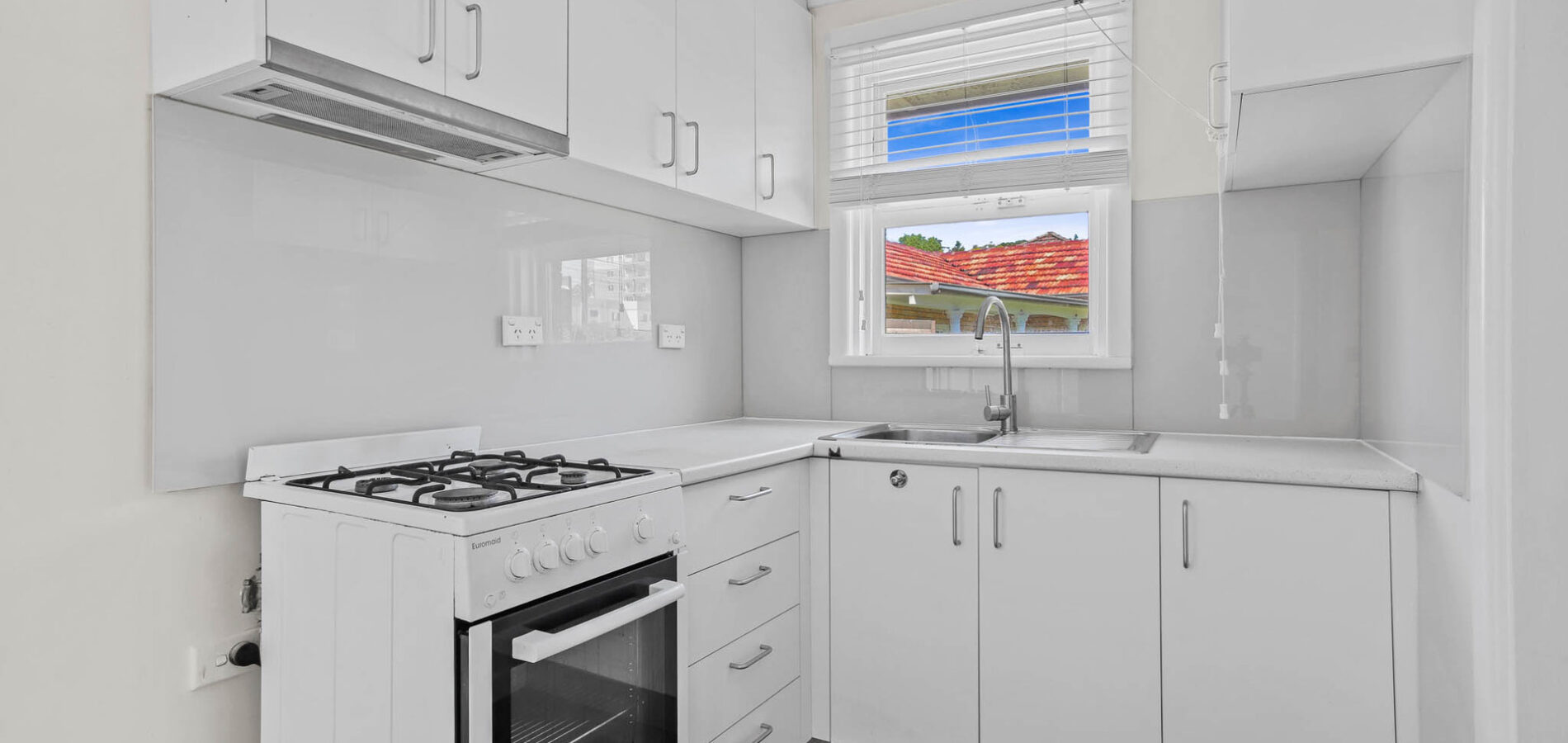5/50 Alexandra Avenue, Westmead NSW 2145 - photo 2
