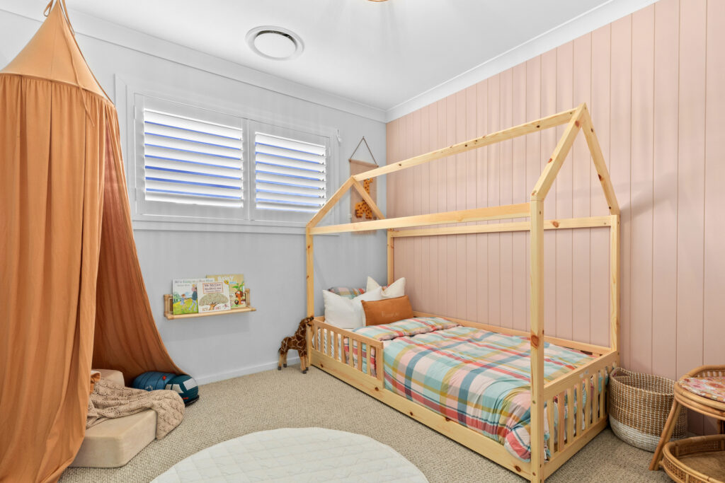 Sold - 35 Yusen Street - New Property in Grantham Farm - Real Estate by Ben Davenport