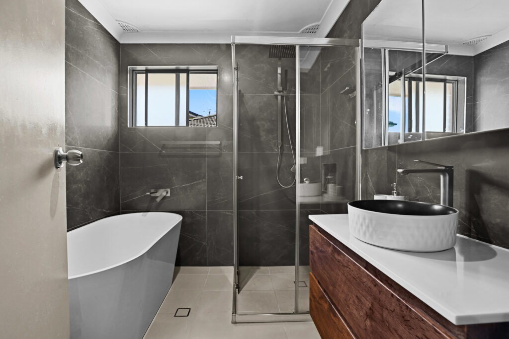 Sold - 7 Tumut Place - New Property in Seven Hills - Real Estate by Joel Hollings