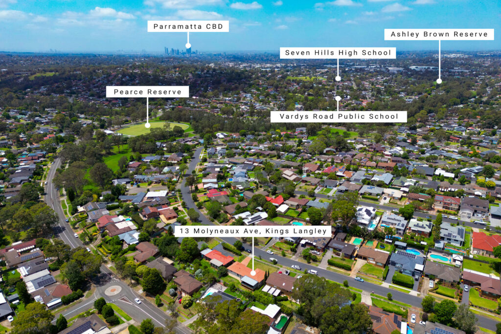 13 Molyneaux Avenue, Kings Langley NSW 2147 - photo 13