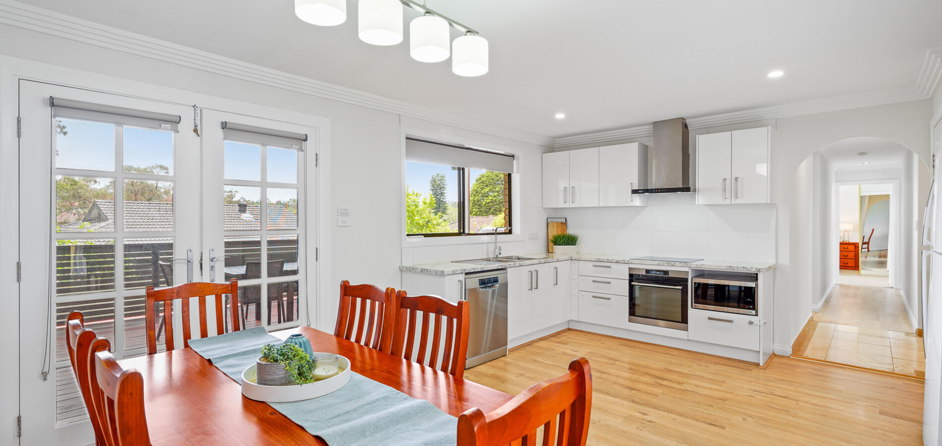 13 Molyneaux Avenue, Kings Langley NSW 2147 - photo 6