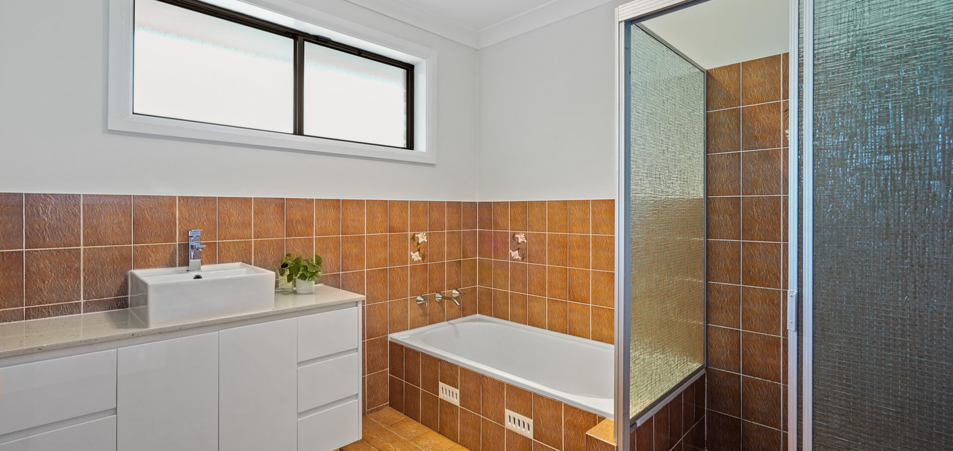 13 Molyneaux Avenue, Kings Langley NSW 2147 - photo 9