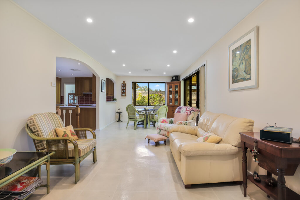 44 Woodbury Street, North Rocks NSW 2151 - photo 5