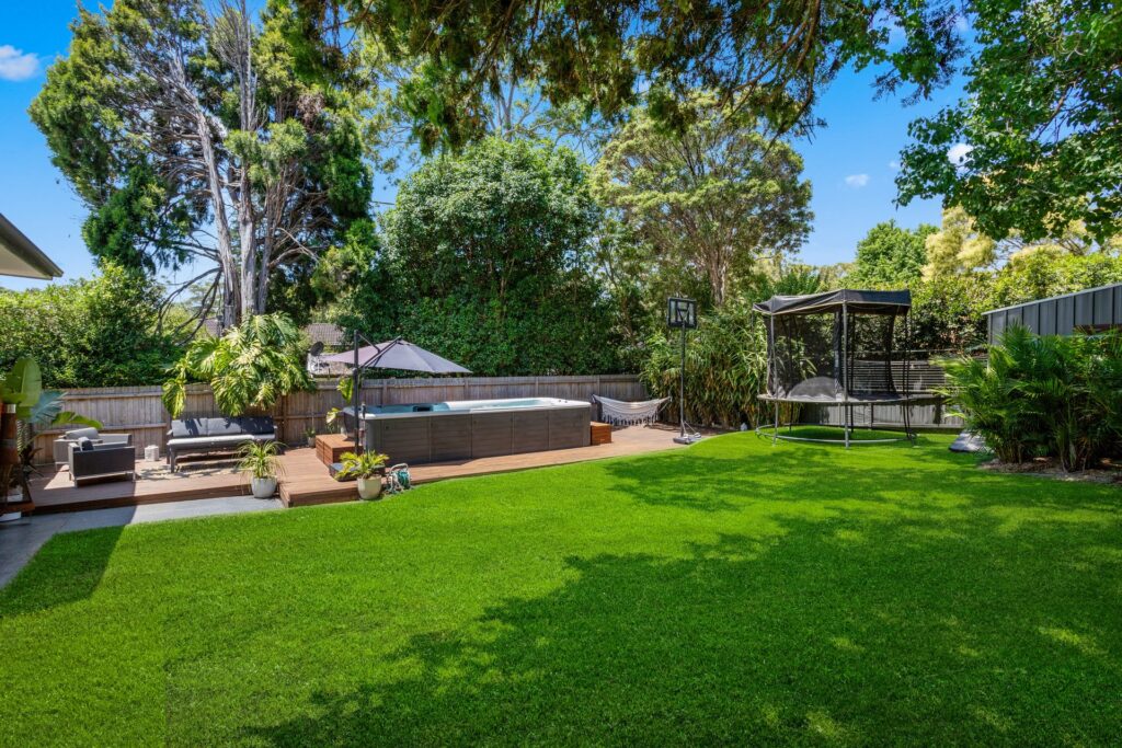 13 Ula Crescent, Baulkham Hills NSW 2153 - photo 15