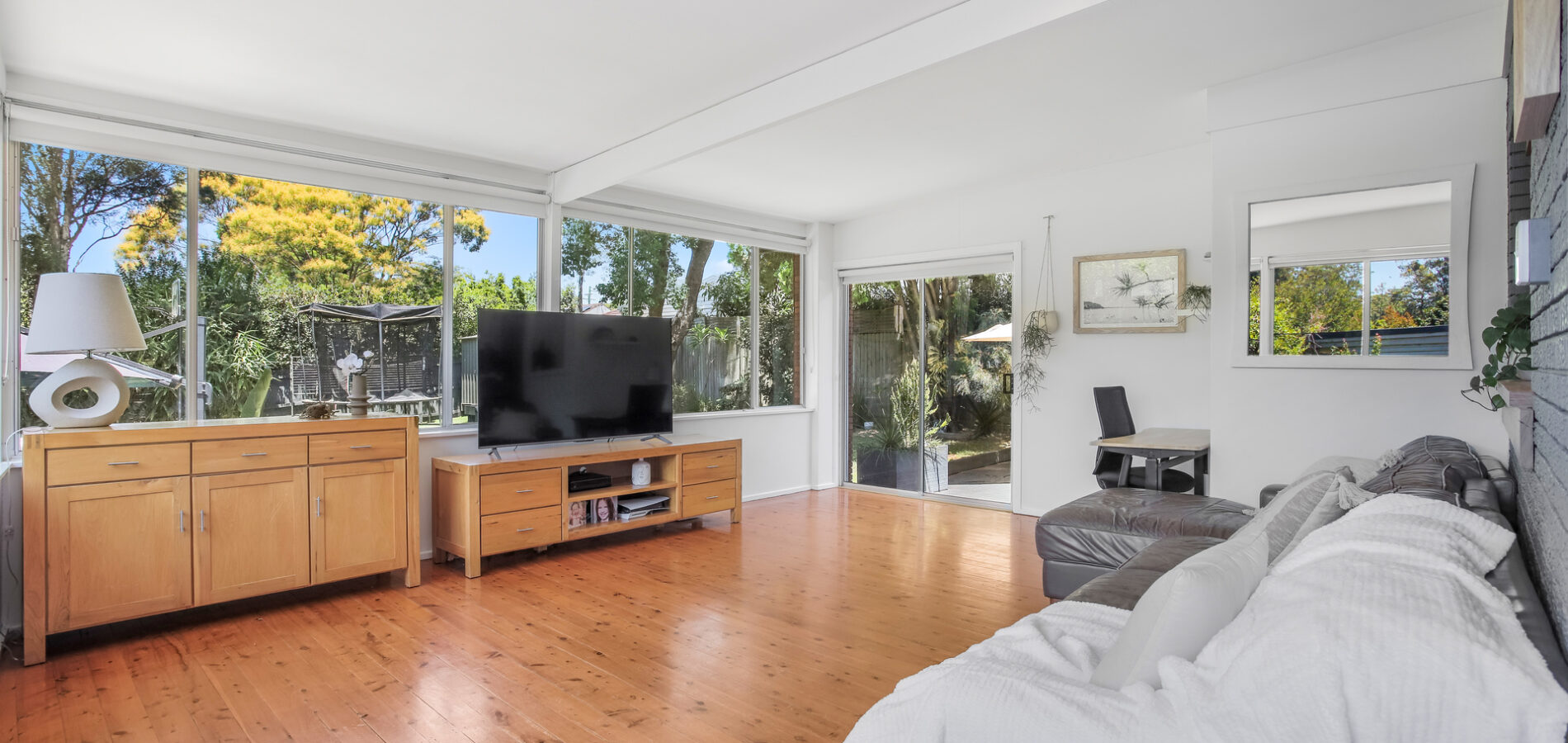 13 Ula Crescent, Baulkham Hills NSW 2153 - photo 5