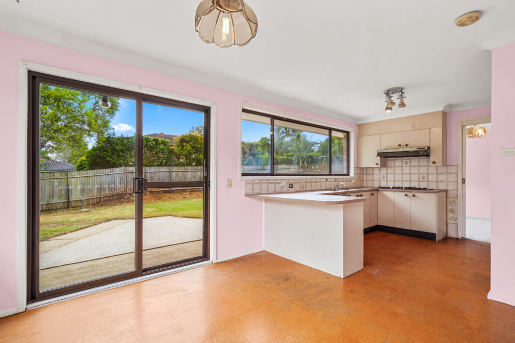 7 Colleen Close, Cherrybrook NSW 2126 - photo 6