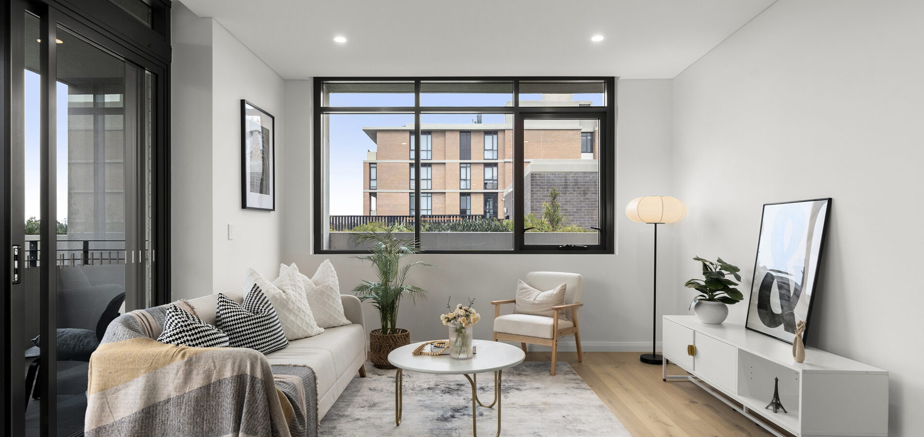 512/2A Conferta Avenue, Tallawong NSW 2762 - photo 4