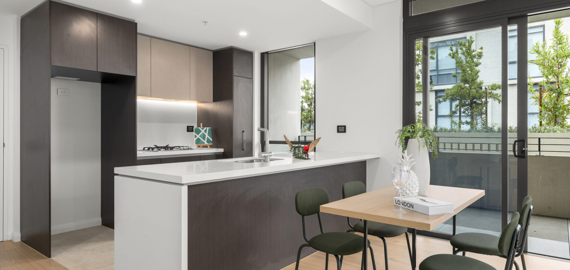 512/2A Conferta Avenue, Tallawong NSW 2762 - photo 6