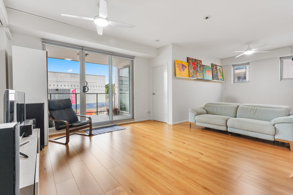 201/120 James Ruse Drive, Rosehill NSW 2142 - photo 2