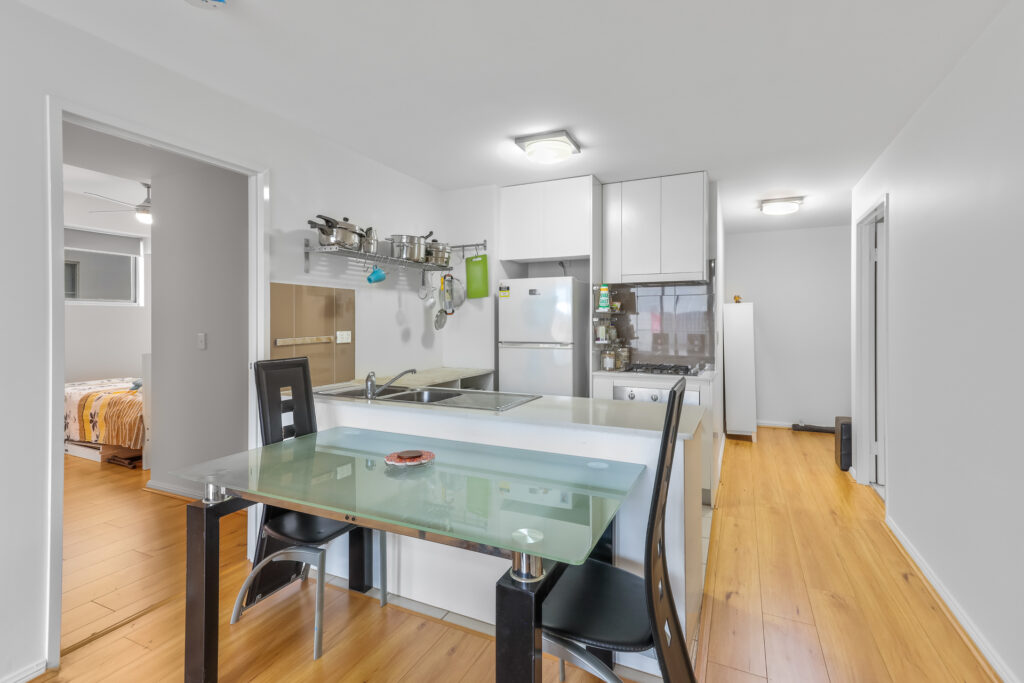 201/120 James Ruse Drive, Rosehill NSW 2142 - photo 5