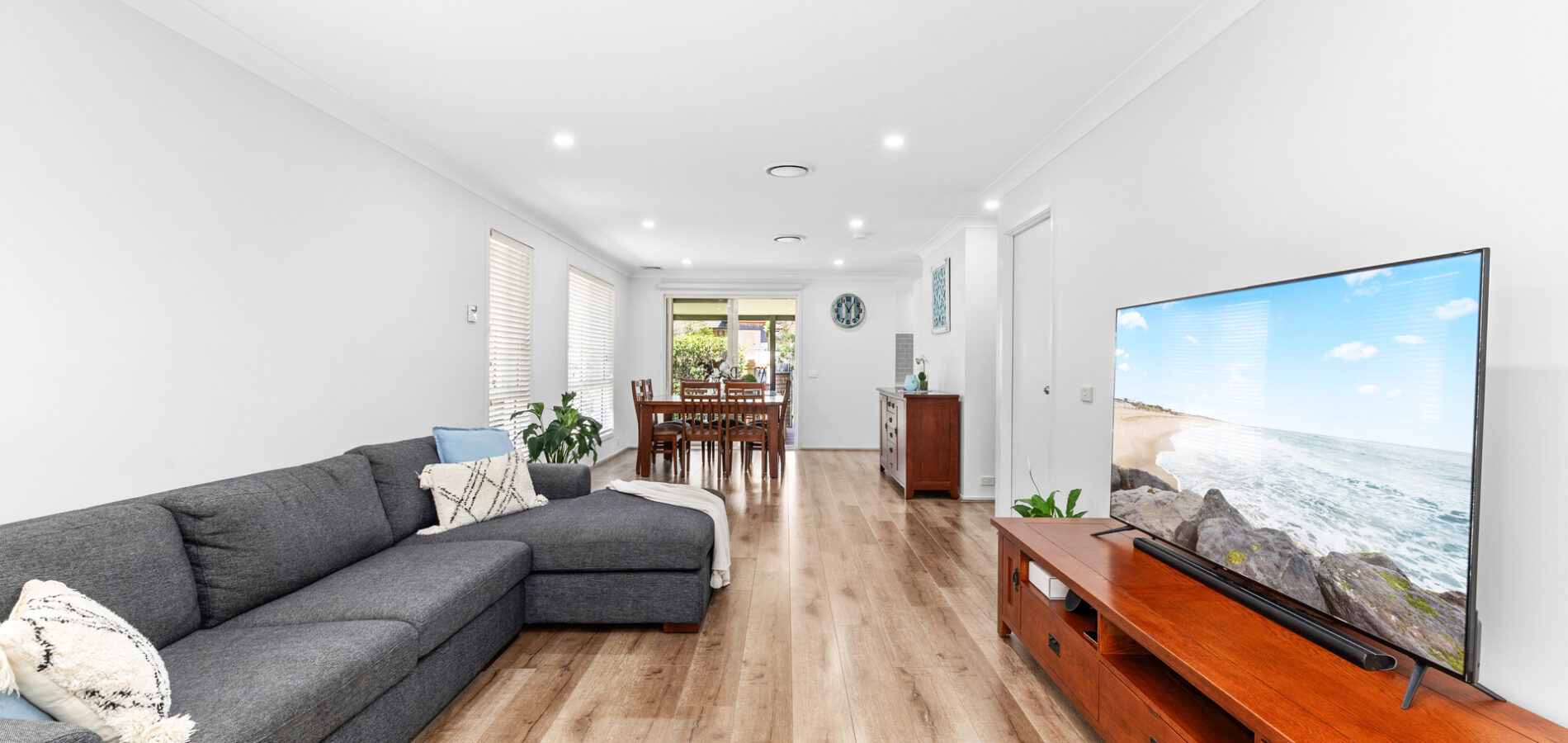 41 Tree Top Circuit, Quakers Hill NSW 2763 - photo 2