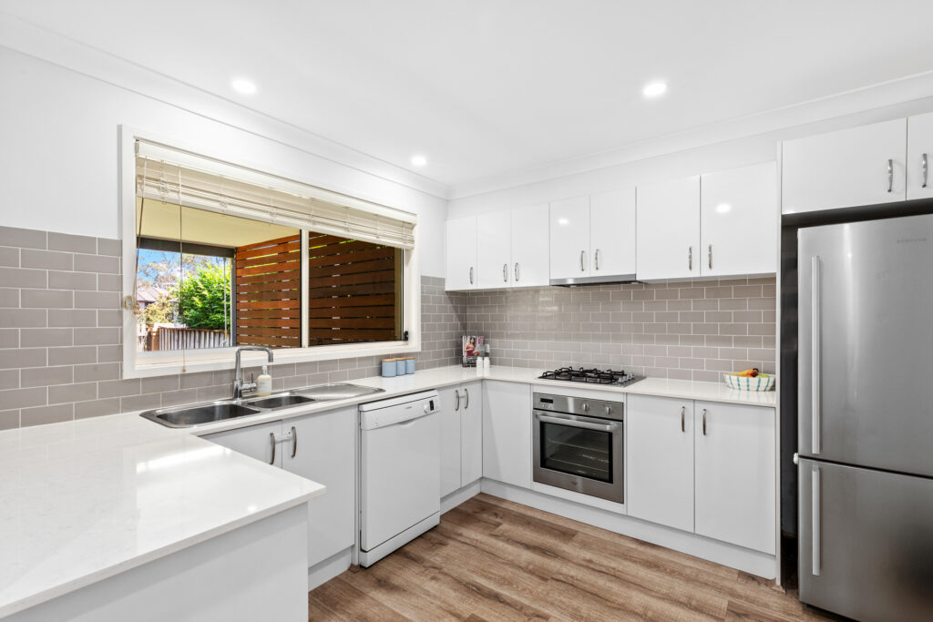 41 Tree Top Circuit, Quakers Hill NSW 2763 - photo 5
