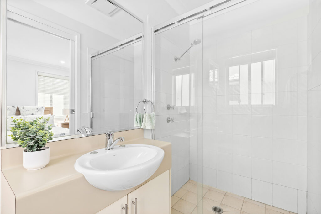 41 Tree Top Circuit, Quakers Hill NSW 2763 - photo 10