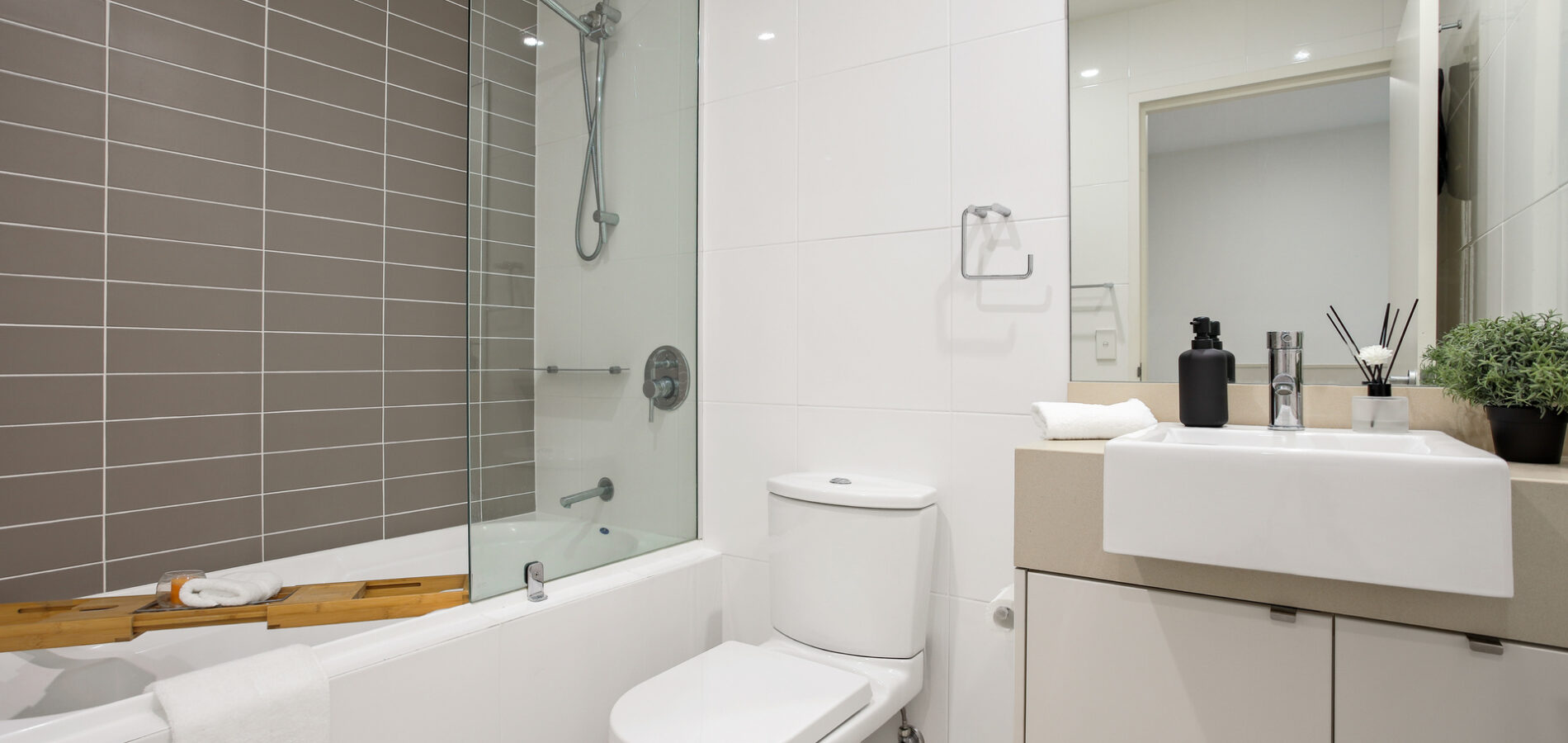 6 Amalfi Drive, Wentworth Point NSW 2127 - photo 9