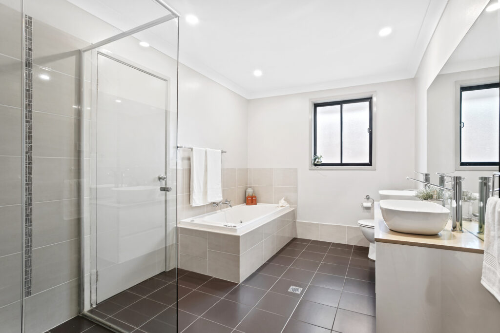 Sold - 32 Powys Circuit - New Property in Castle Hill - Real Estate by David Choy