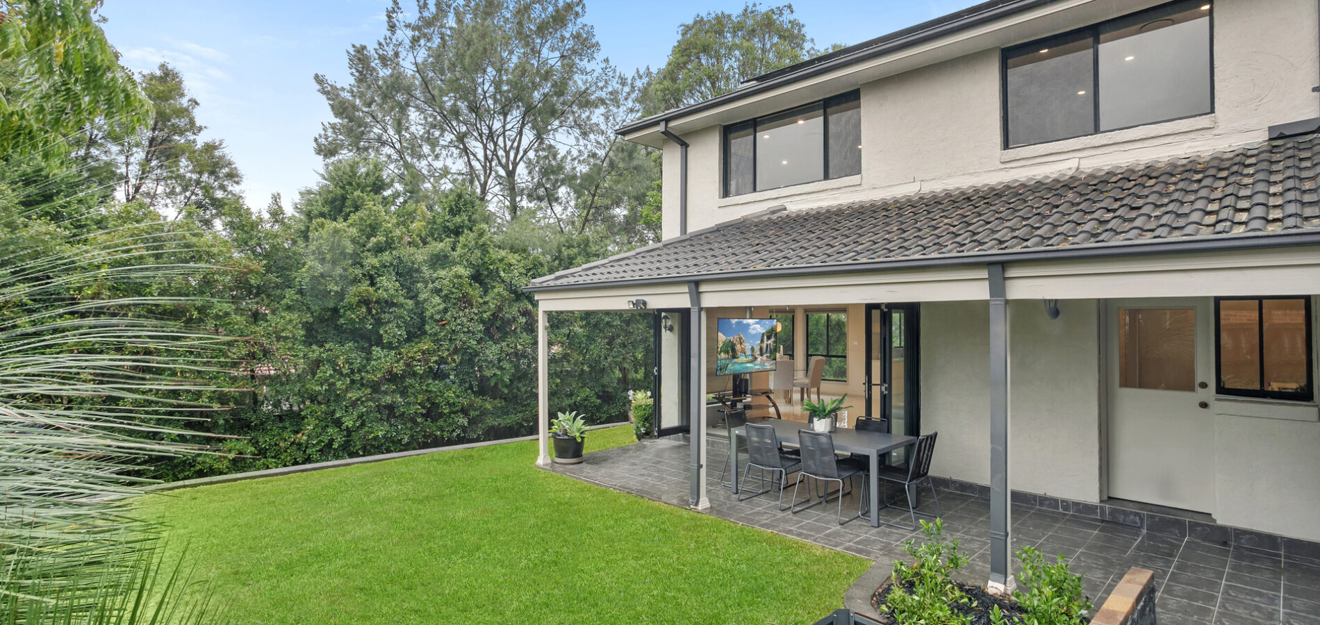 Sold - 32 Powys Circuit - New Property in Castle Hill - Real Estate by David Choy