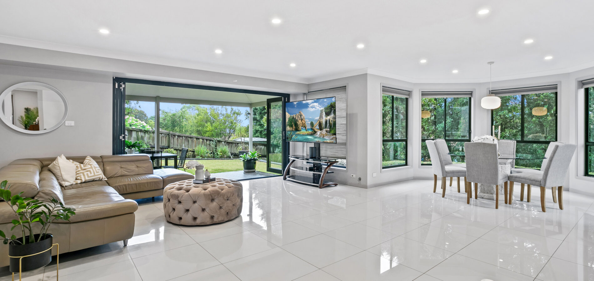 Sold - 32 Powys Circuit - New Property in Castle Hill - Real Estate by David Choy