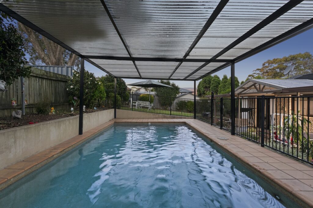 Sold - 64 Whitby Road - New Property in Kings Langley - Real Estate by Kim McChlery
